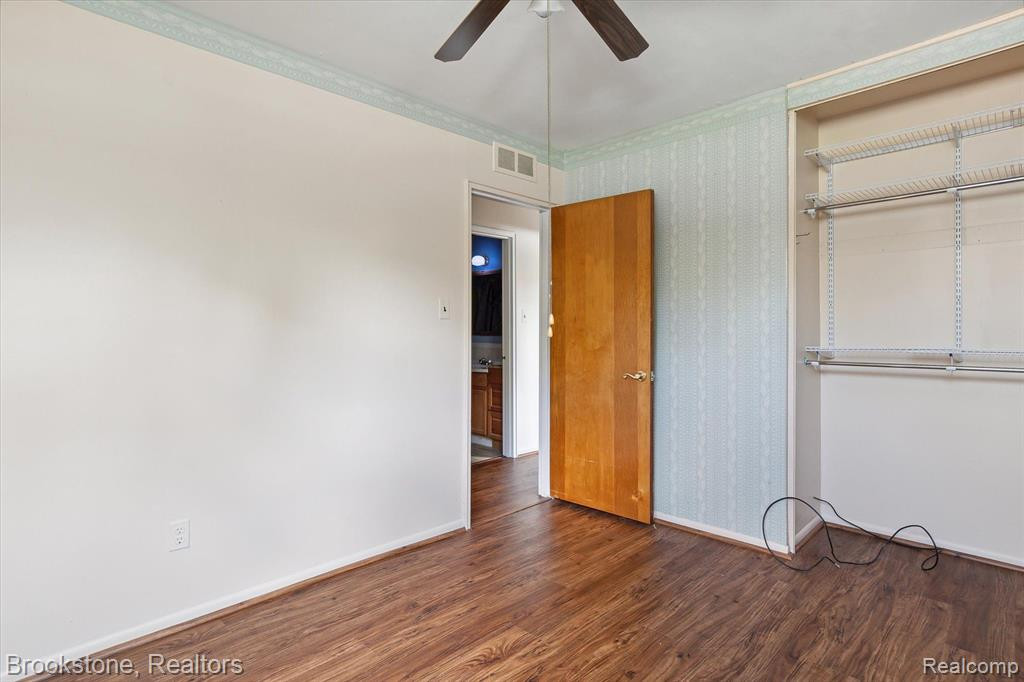 1615 Grove Road, Ypsilanti, MI 48198 — Photo 15