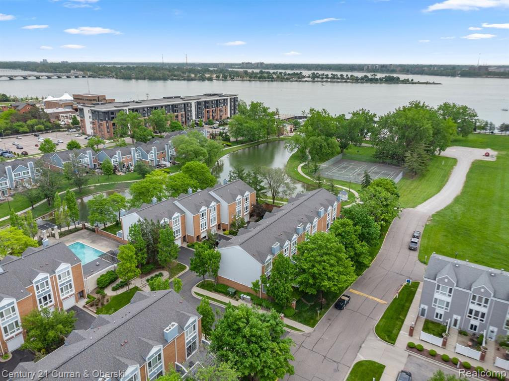 234 MAIN SAIL Court, 31, Detroit, MI 48207 — Photo 3
