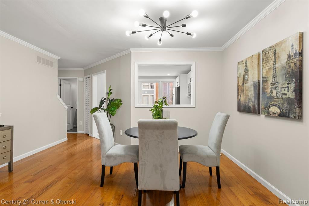 234 MAIN SAIL Court, 31, Detroit, MI 48207 — Photo 12