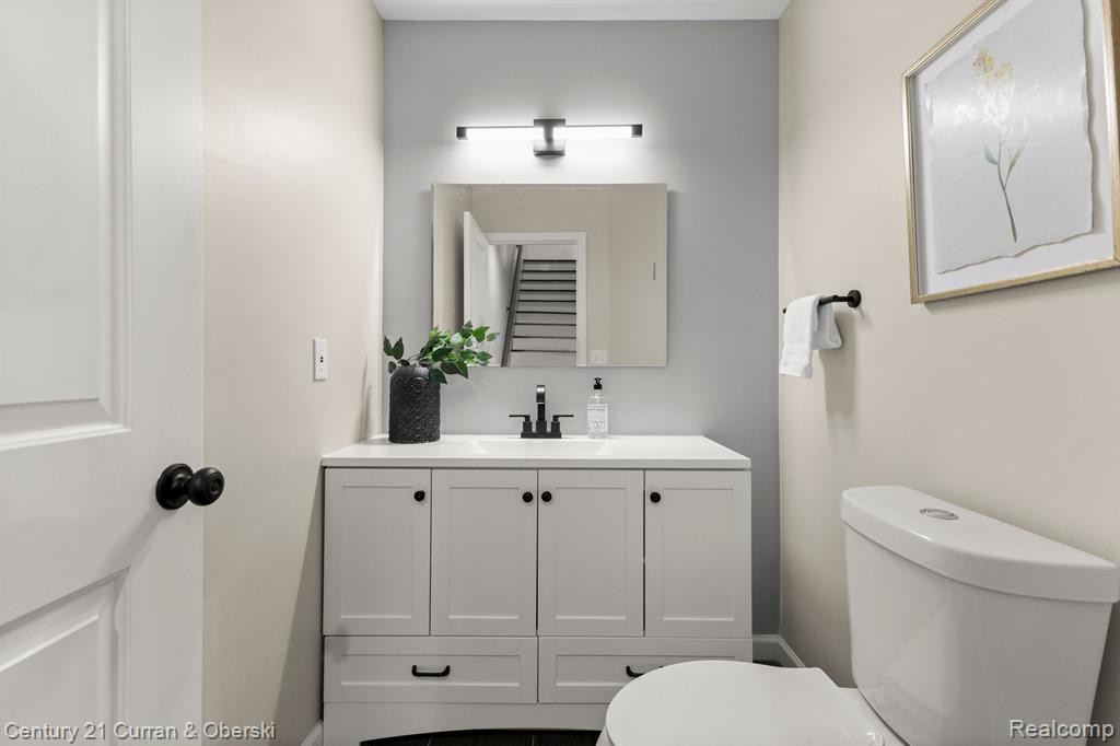 234 MAIN SAIL Court, 31, Detroit, MI 48207 — Photo 17