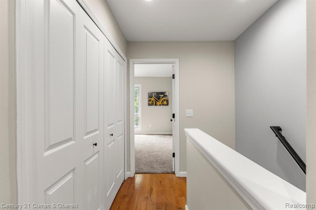 234 MAIN SAIL Court, 31, Detroit, MI 48207 — Photo 27