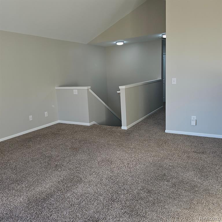 669 ABBINGTON Court, Howell, MI 48843 — Photo 7