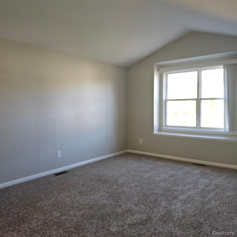 669 ABBINGTON Court, Howell, MI 48843 — Photo 17