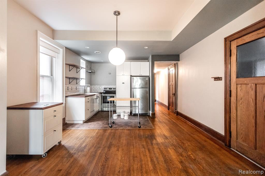 659 W CANFIELD Street, Detroit, MI 48201 — Photo 8
