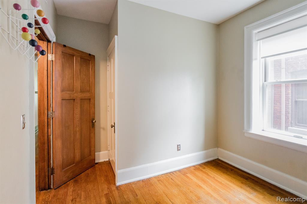 659 W CANFIELD Street, Detroit, MI 48201 — Photo 14