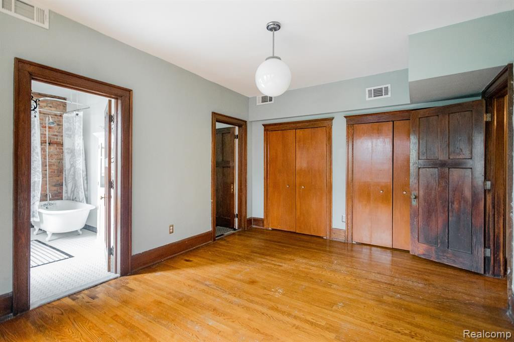 659 W CANFIELD Street, Detroit, MI 48201 — Photo 23