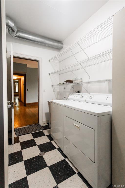 659 W CANFIELD Street, Detroit, MI 48201 — Photo 30