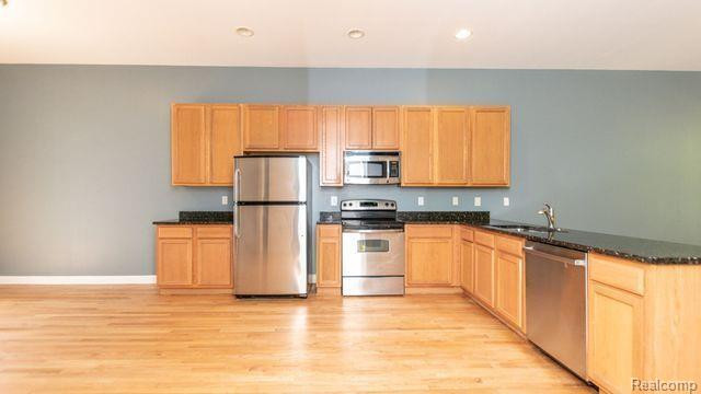 29 WINDER Street, 30, Detroit, MI 48201 — Photo 17