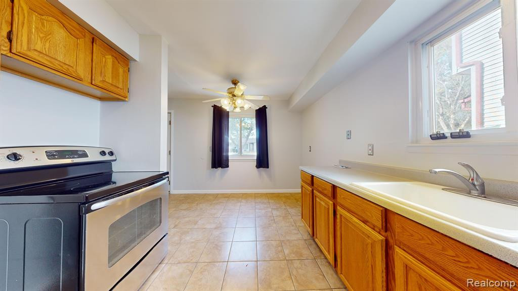 9065 WILLIAM Street, Taylor, MI — Photo 3