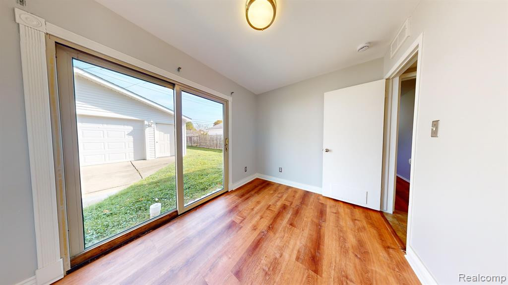 9065 WILLIAM Street, Taylor, MI — Photo 25