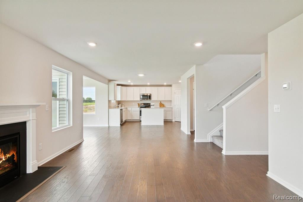 527 ELM Street, Chelsea, MI 48118 — Photo 9