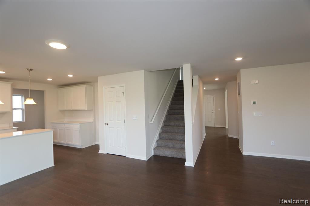 501 Elm Street, Chelsea, MI 48118 — Photo 9