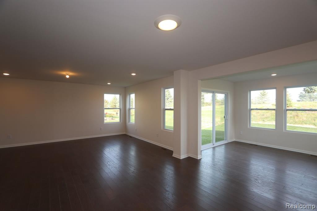 501 Elm Street, Chelsea, MI 48118 — Photo 11