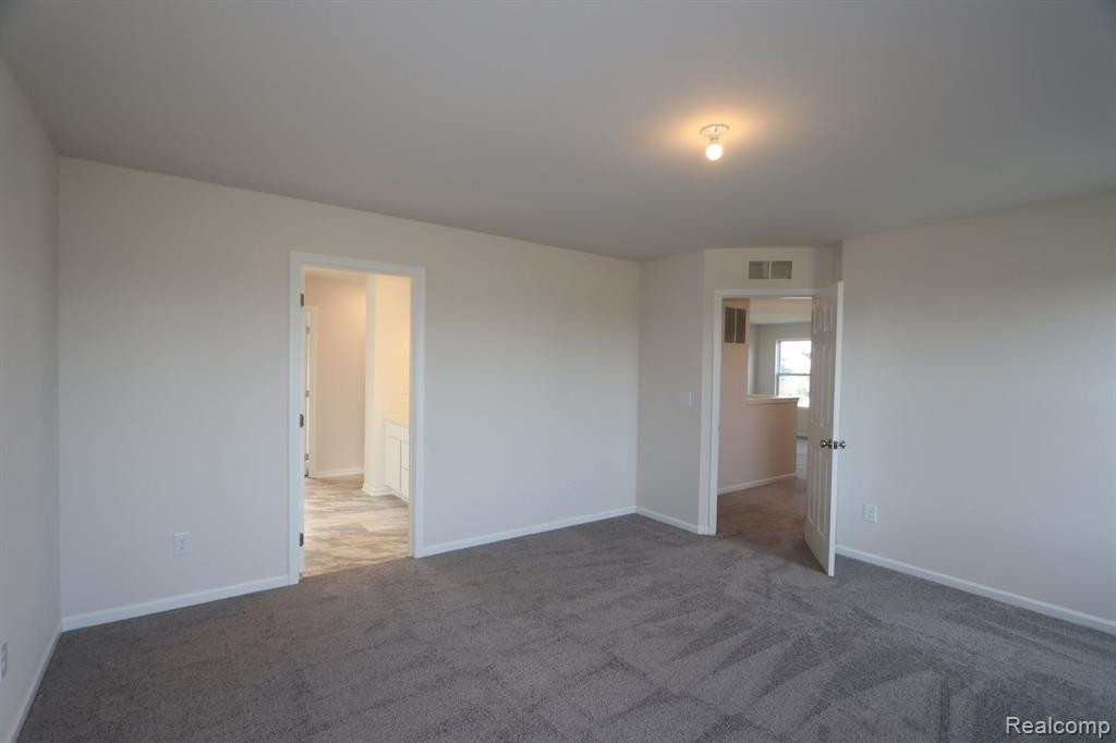 501 Elm Street, Chelsea, MI 48118 — Photo 17