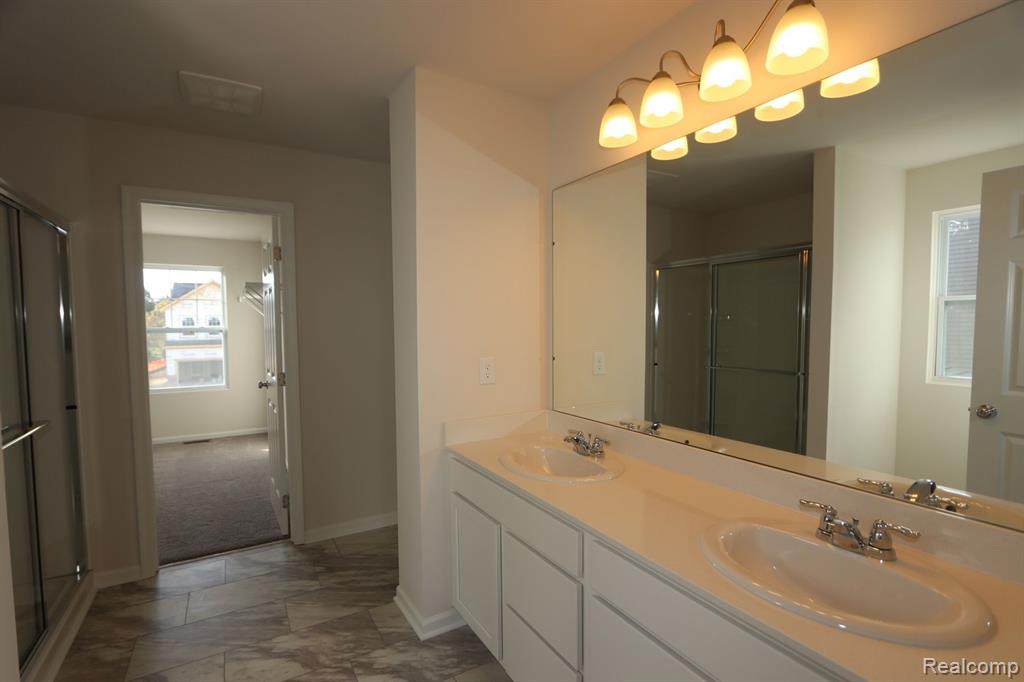 501 Elm Street, Chelsea, MI 48118 — Photo 18