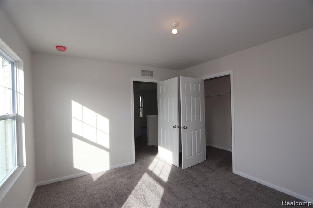 501 Elm Street, Chelsea, MI 48118 — Photo 24