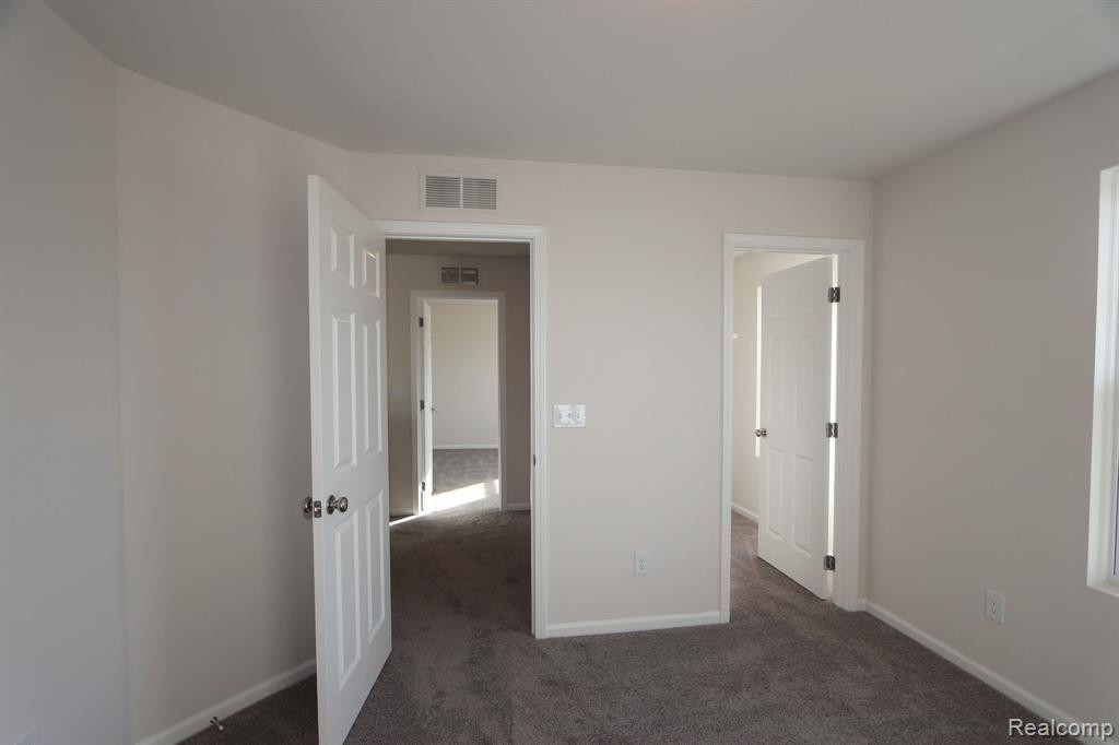501 Elm Street, Chelsea, MI 48118 — Photo 25