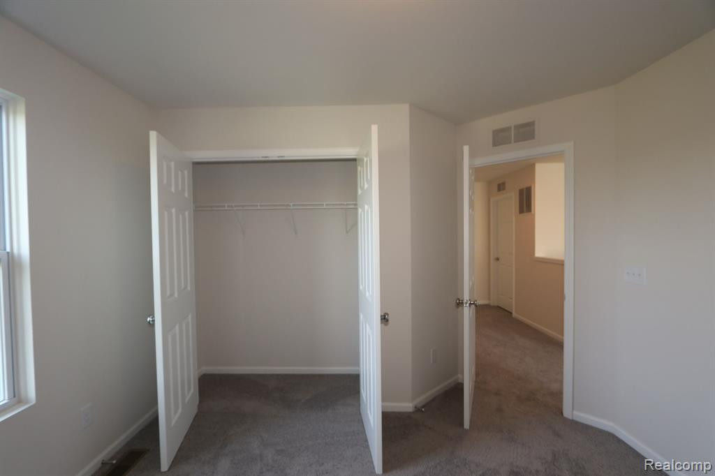 501 Elm Street, Chelsea, MI 48118 — Photo 28