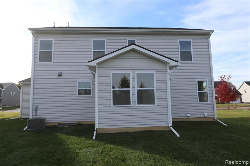 501 Elm Street, Chelsea, MI 48118 — Photo 32