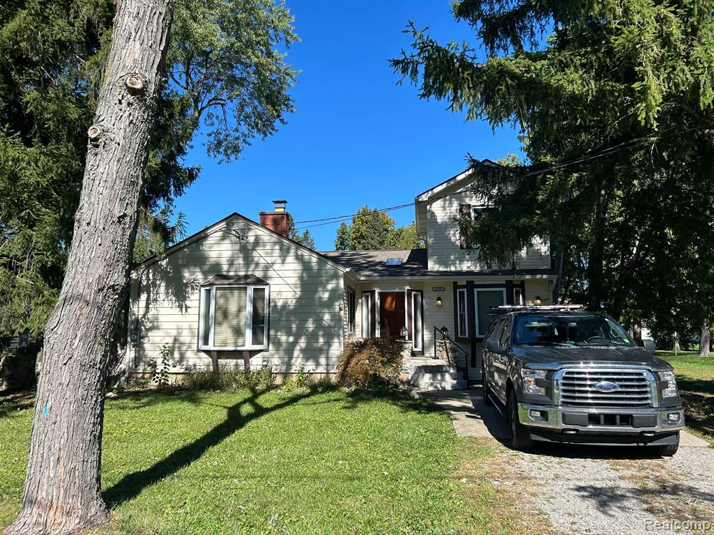 6733 GARDEN Drive, Mount Morris, MI 48458 — front exterior