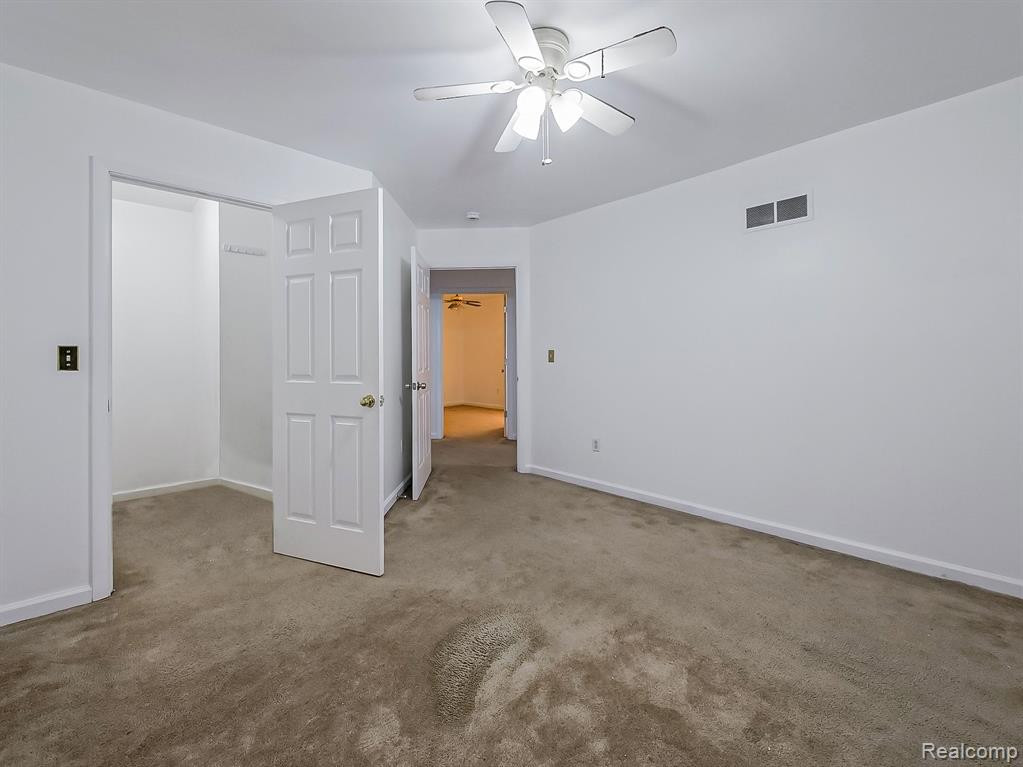 49 OAKHILL Street, Pontiac, MI 48342 — Photo 13