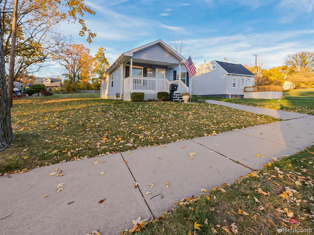 49 OAKHILL Street, Pontiac, MI 48342 — Photo 22