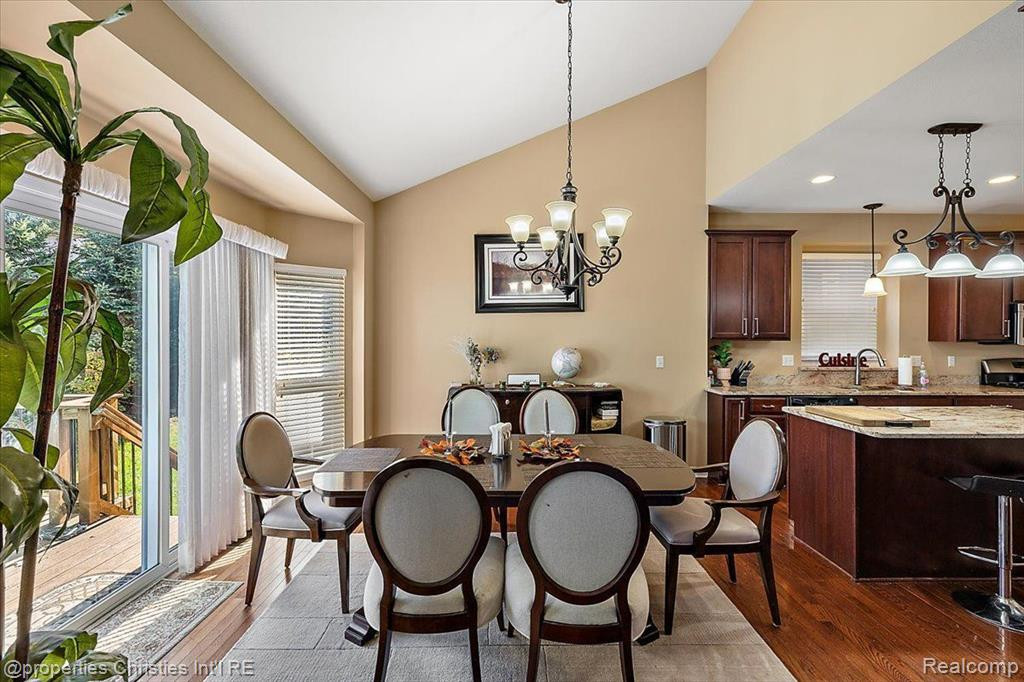 27026 MAXWELL, Novi, MI — Photo 10