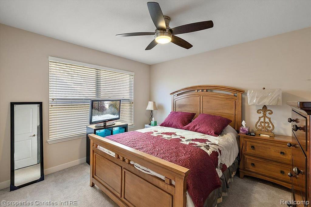 27026 MAXWELL, Novi, MI — Photo 30