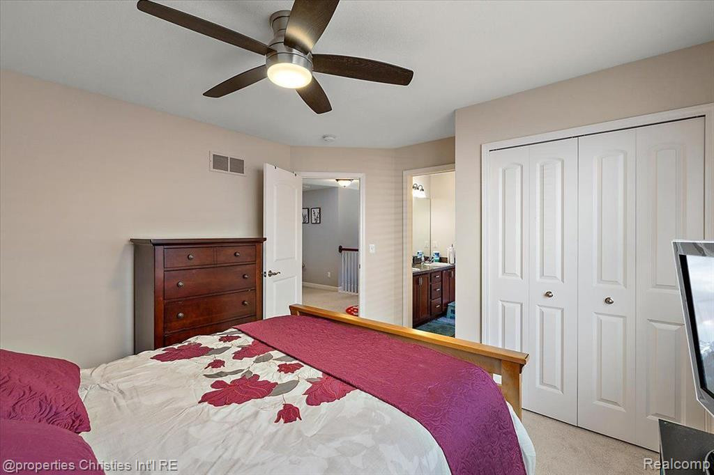 27026 MAXWELL, Novi, MI — Photo 31