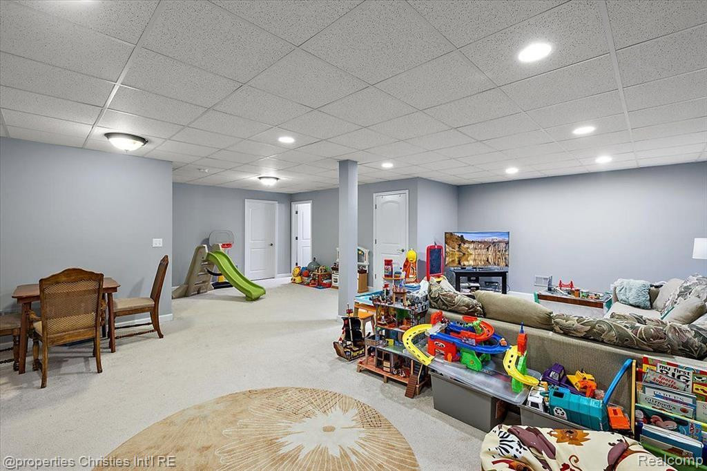 27026 MAXWELL, Novi, MI — Photo 39