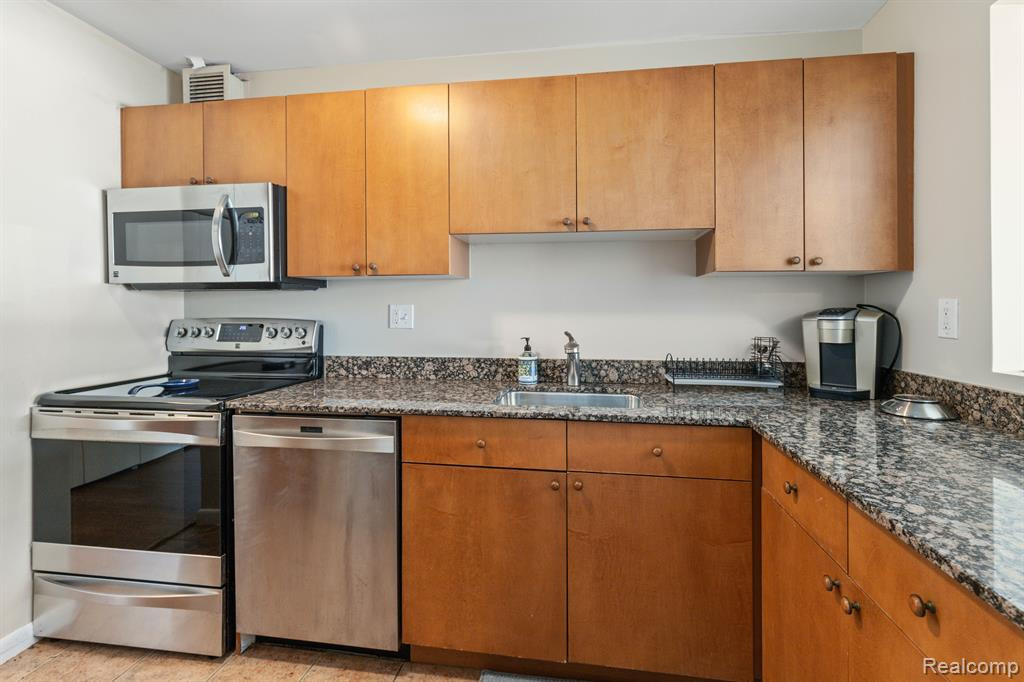 1001 W JEFFERSON Avenue, 13i, Detroit, MI 48226 — Photo 9