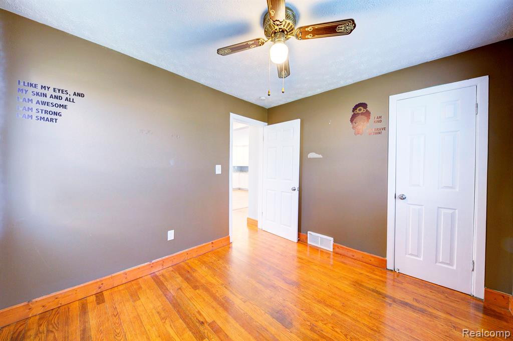 7008 GILMAN Street, Garden City, MI — Photo 10