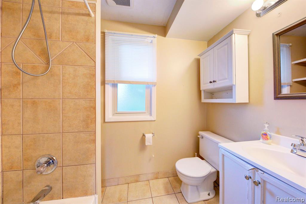 7008 GILMAN Street, Garden City, MI — Photo 11