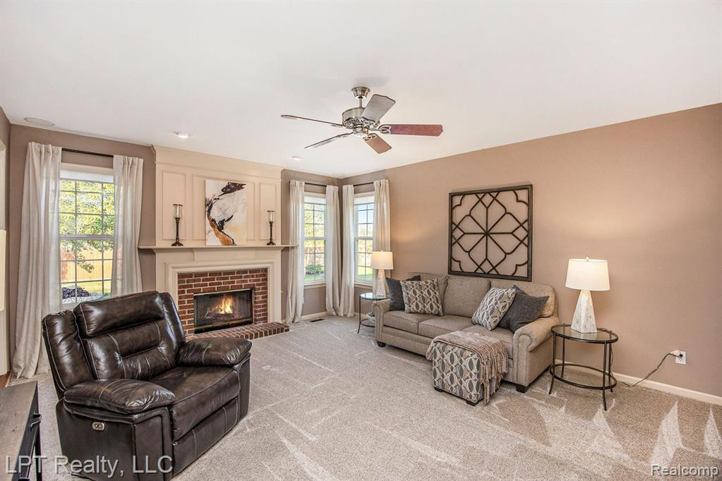 54775 ISLE ROYALE Avenue, Macomb, MI 48042 — Photo 12
