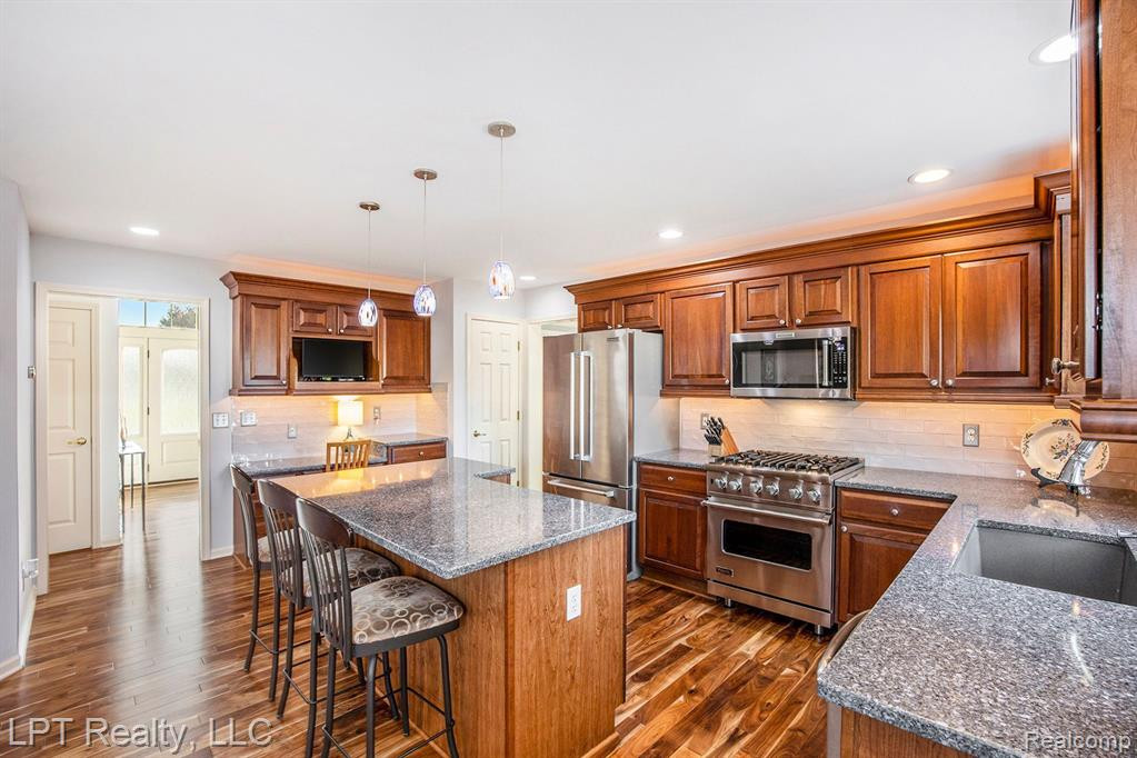 54775 ISLE ROYALE Avenue, Macomb, MI 48042 — Photo 19
