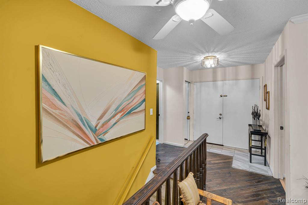 26062 SUMMERDALE Drive, Southfield, MI 48034 — Photo 11