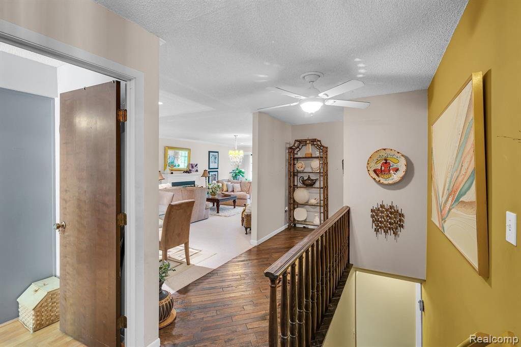 26062 SUMMERDALE Drive, Southfield, MI 48034 — Photo 12