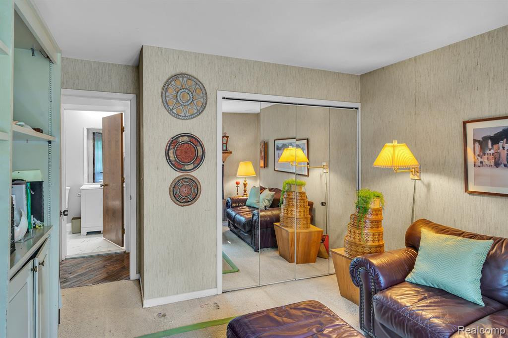 26062 SUMMERDALE Drive, Southfield, MI 48034 — Photo 16