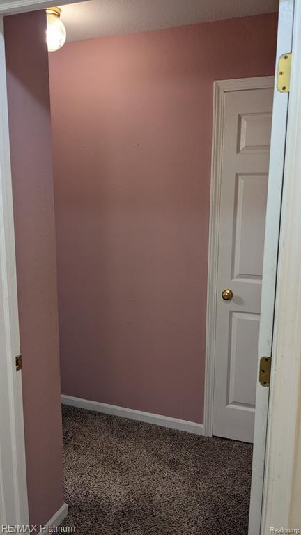 613 Curzon Court, 102, Howell, MI 48843 — Photo 30