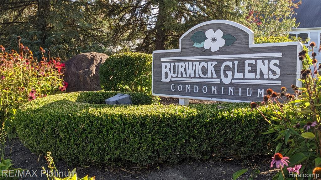 613 Curzon Court, 102, Howell, MI 48843 — Photo 41