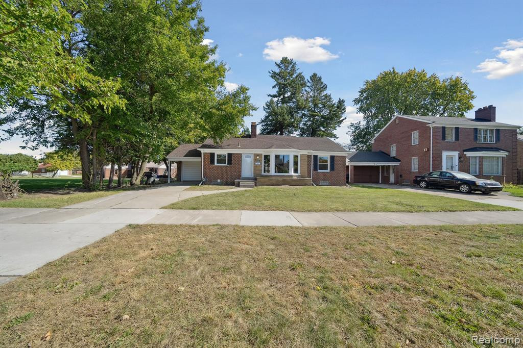 8126 SORRENTO Street, Detroit, MI 48228 — Photo 3