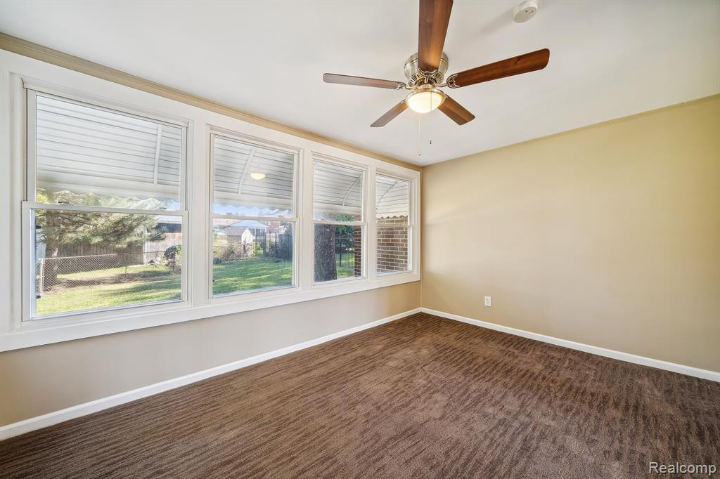 8126 SORRENTO Street, Detroit, MI 48228 — Photo 13