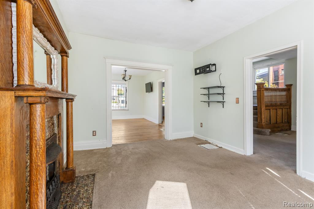 728 W PHILADELPHIA Street, Detroit, MI 48202 — Photo 7