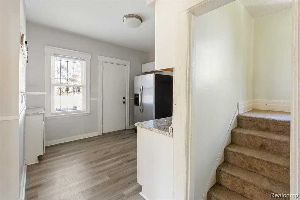 728 W PHILADELPHIA Street, Detroit, MI 48202 — Photo 15