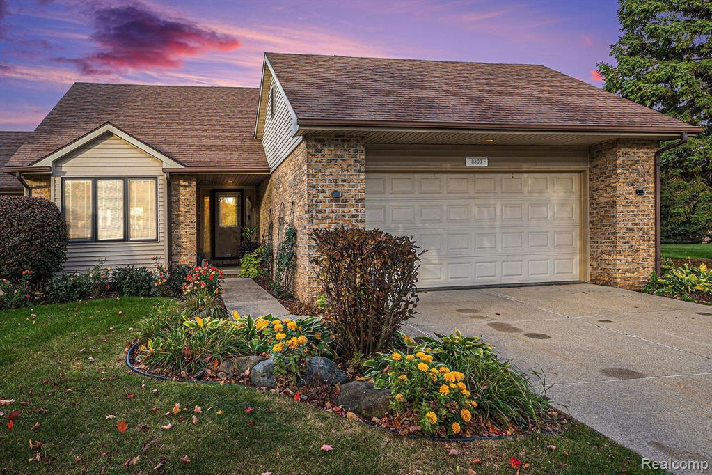 8309 BUTTERNUT Court, 25, Grand Blanc, MI 48439 — front exterior