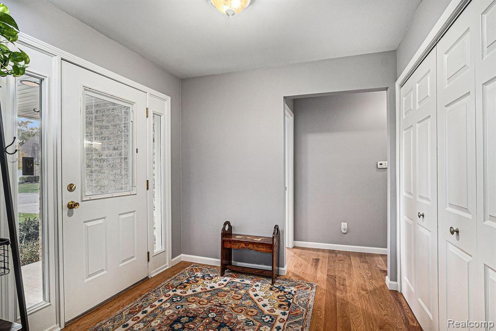 8309 BUTTERNUT Court, 25, Grand Blanc, MI 48439 — Photo 3