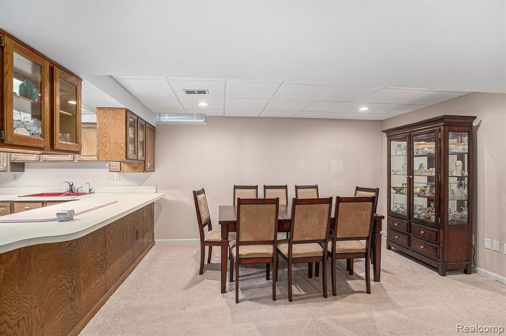 8309 BUTTERNUT Court, 25, Grand Blanc, MI 48439 — Photo 28