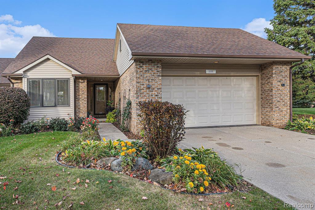 8309 BUTTERNUT Court, 25, Grand Blanc, MI 48439 — Photo 34