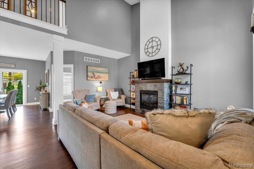 8429 YALE Street, Oak Park, MI 48237 — Photo 5