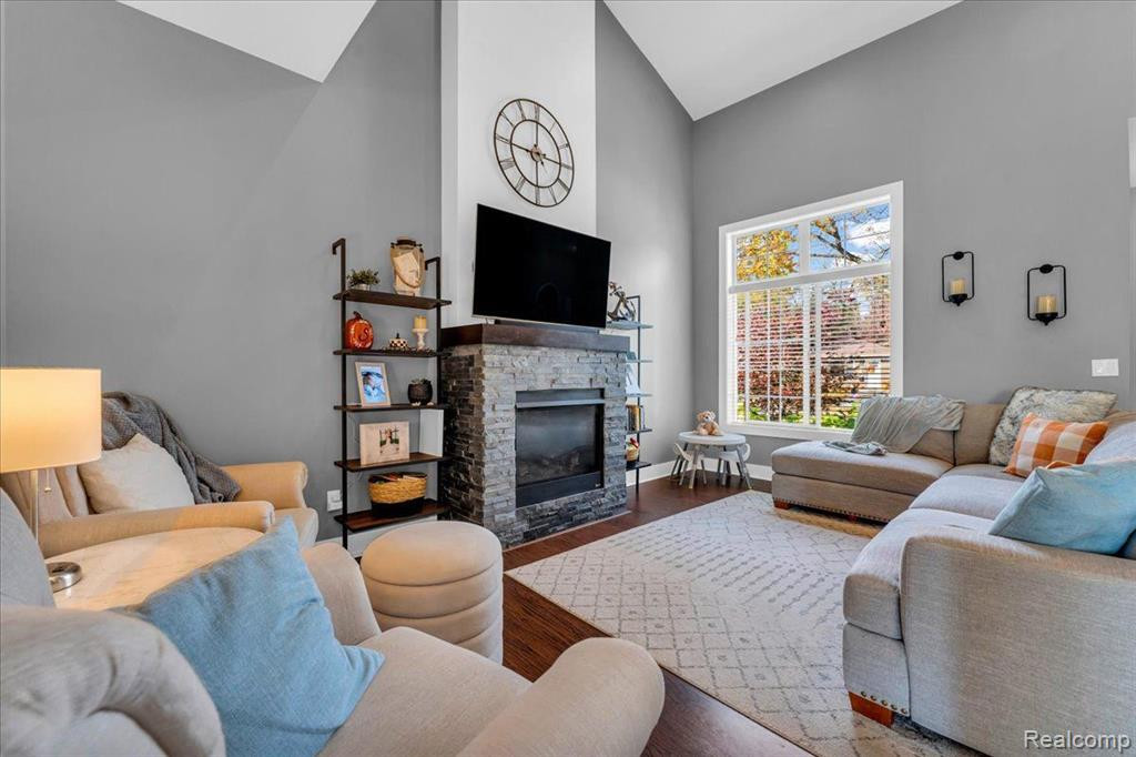 8429 YALE Street, Oak Park, MI 48237 — Photo 7